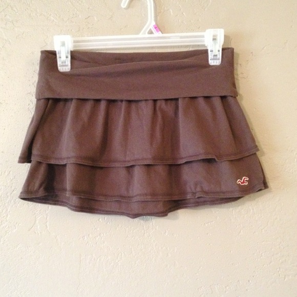 Brown Hollister skirt