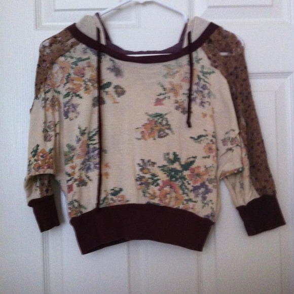 Vintage Inspired Crop Top Sweater