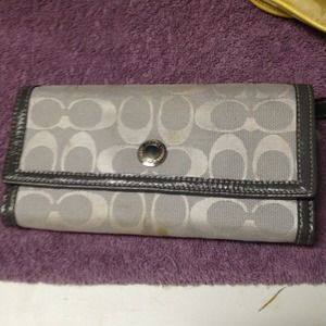 coach wallet authentic
