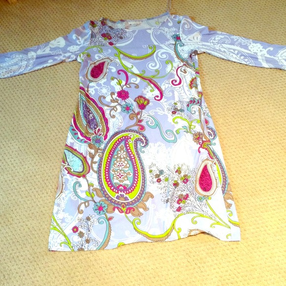 Long sleeved paisley print dress