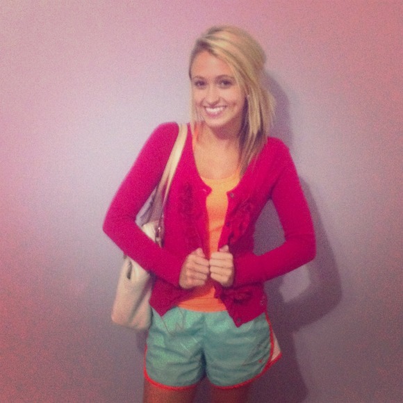 Pink hollister sweater