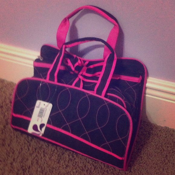 Black and pink Belvah makeup bag