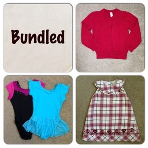 **Bundled for @christinamc** Red sweater (3T)