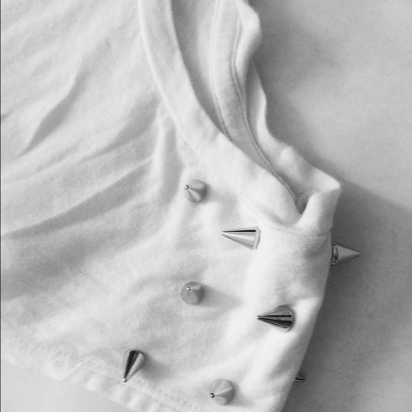 SOLDStudded tank, black denim short shorts - Picture 2 of 3