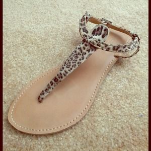 Forever 21 Leopard Print Sandals