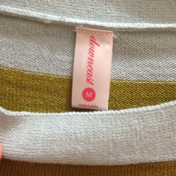 Sweater - Picture 3 of 3