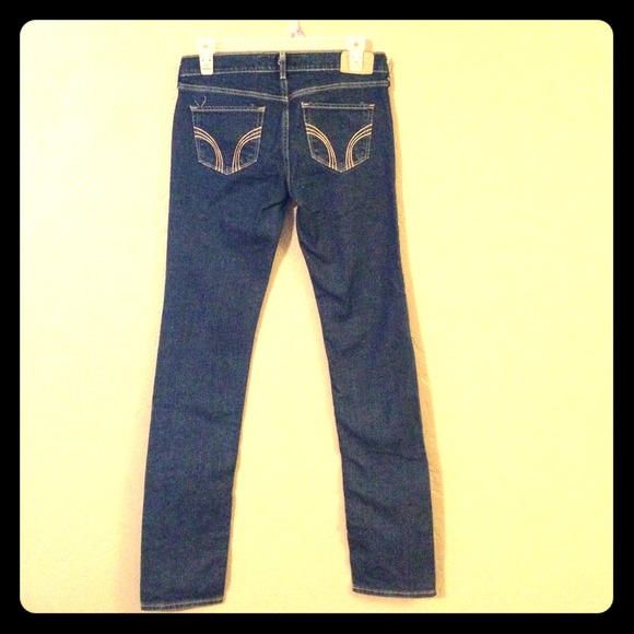 Dark wash Hollister jeans