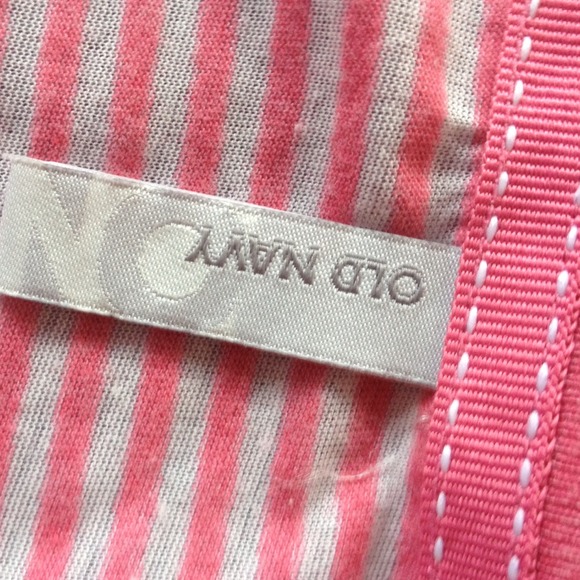 SOLD Light weight 3/4 sleeve Old Navy top. - Picture 2 of 2