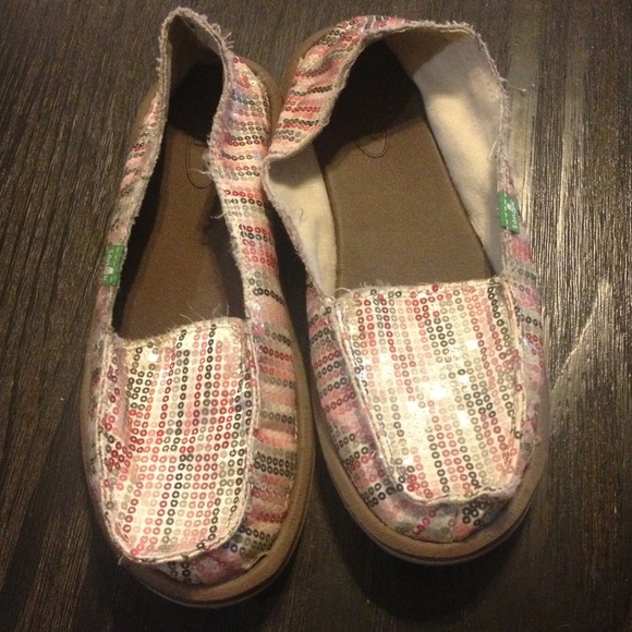 ❌❌❌SOLD Sequin Sanuks sz 6❌❌❌