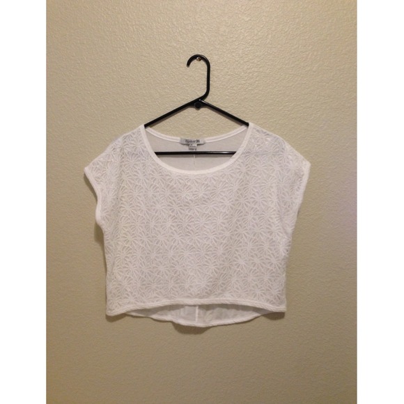 White floral crop top