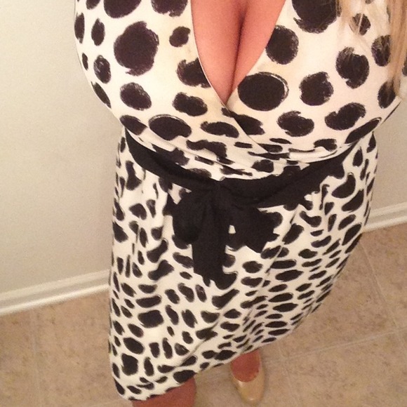 New York and company polka dot dress - Picture 2 of 3