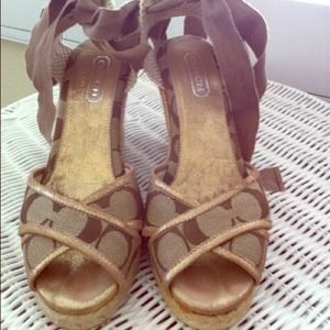 Coach Khaki/Gold Espadrilles Sz 7