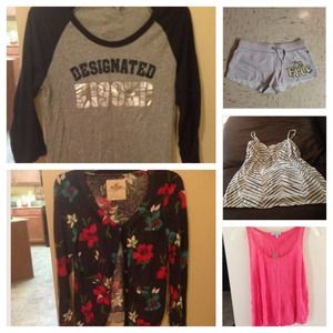 ❗️Bundle❗️Yankees Victorias Secret baseball tee