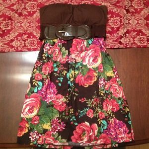 Floral printer Body Central strapless dress