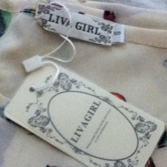 ❌SOLD.Chiffon Bird Blouse❌ - Picture 2 of 2