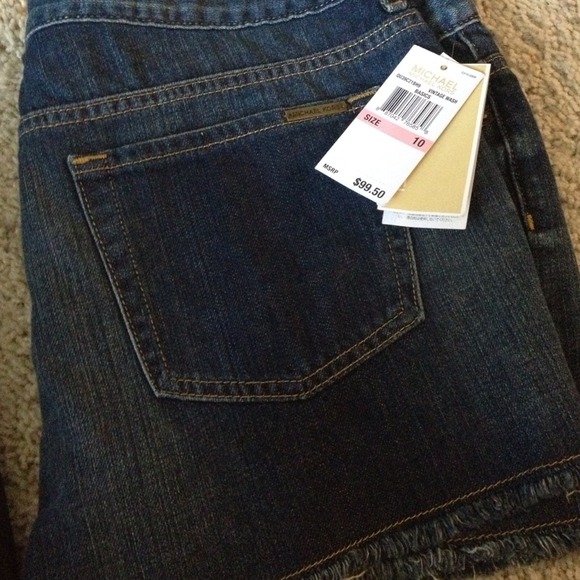 Sold! Michael Kors Boyfriend Fit Shorts