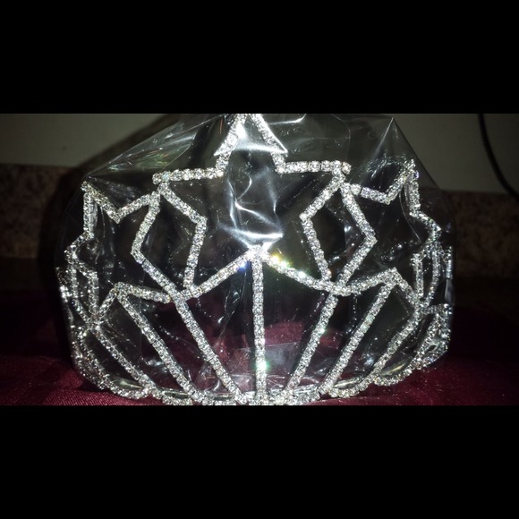 Accessories - REDUCED! Brand new Metal Star Tiara