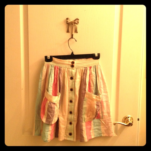 🌻SOLD🌻 Adorable skirt, slightly used