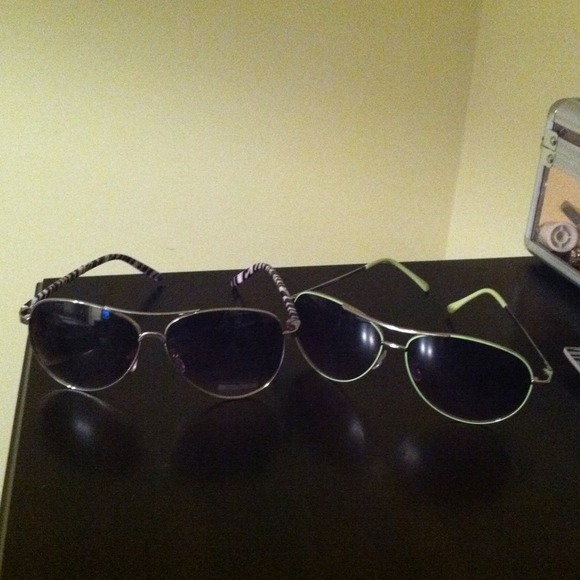 TWO  SUN GLASSES  VERY CHEAP!! :)