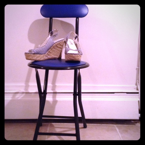 Navy blue platforms