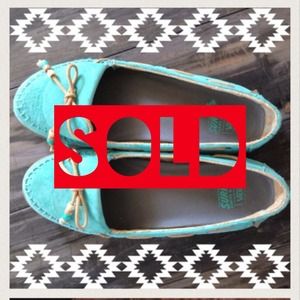 Surf Vans moccasins