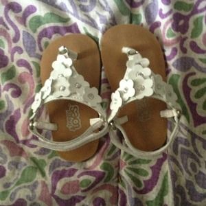 Teeny toes sandals