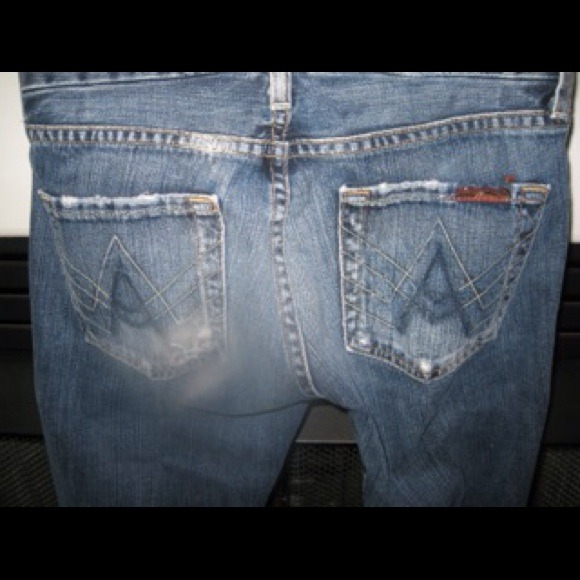 A pocket flare seven jeans