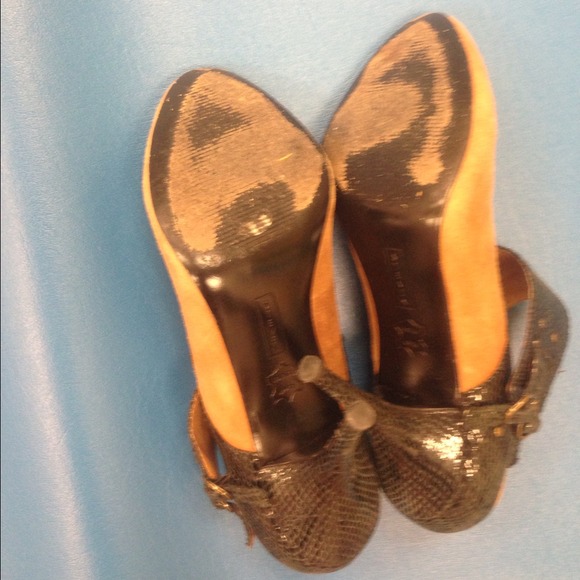 Sold in bundle to @rsquirrel27 - Picture 4 of 4