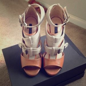 Shoemint amazing heels!