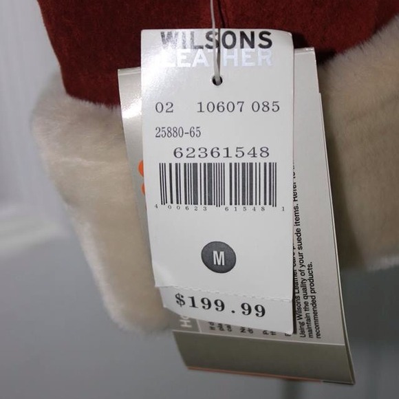 Red Leather Jacket with Fur Collar and Cuffs - Picture 3 of 3