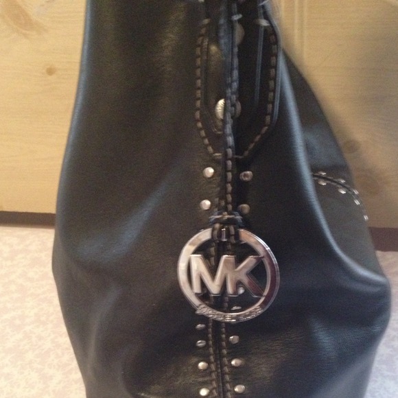 Handbag - Picture 2 of 4
