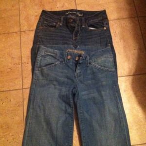 Two pair of size 0 American eagle jeans