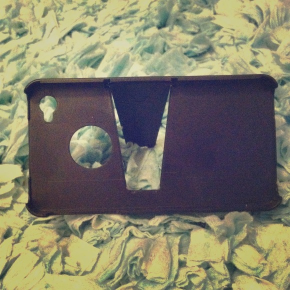 Black iPhone 4 Stand Case