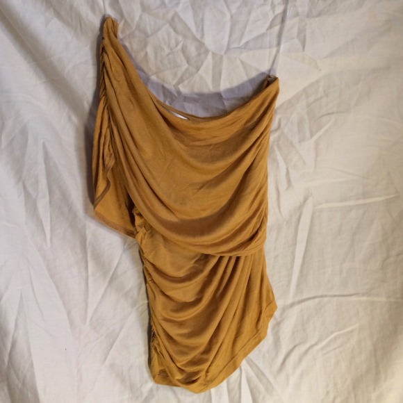 Ruffle top - Picture 2 of 2