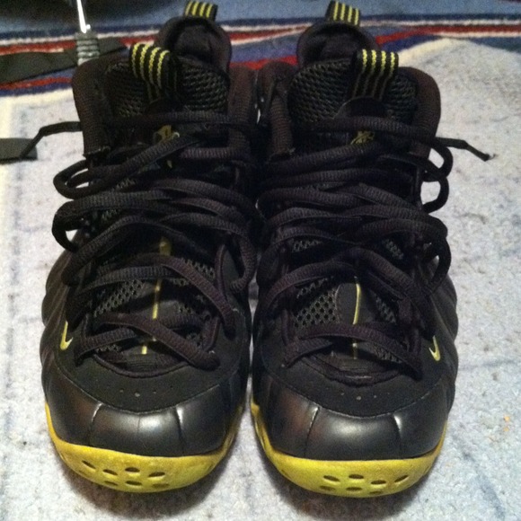 Sold - Picture 1 of 4