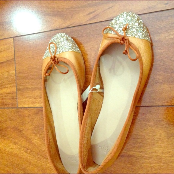SOLDDD Soft leather shoes