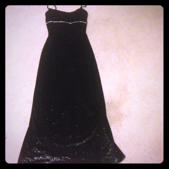 Black sparkly dress