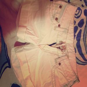 White true religion brand shorts