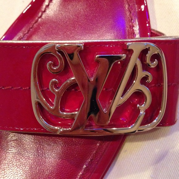 Louis Vuitton Shoe - Picture 4 of 4