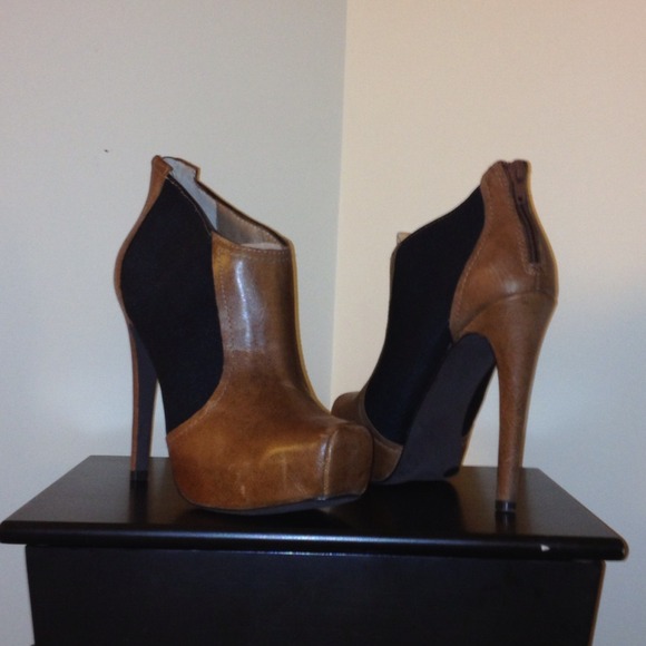 New Jessica Simpson Livia Booties Size 7.5 - Picture 2 of 3