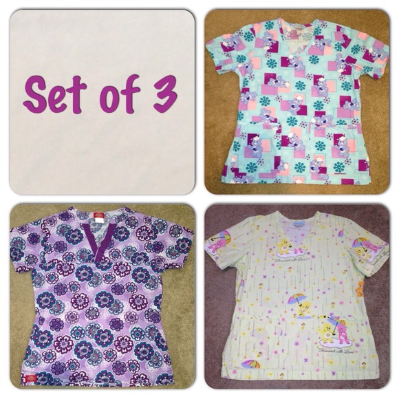 Set of 3 scrub tops