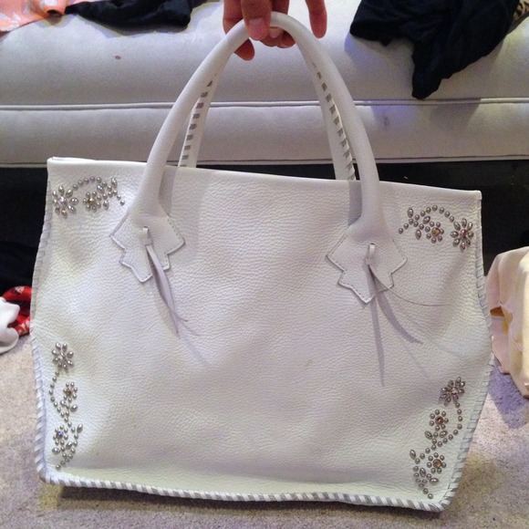 White Leather Tylie Malibu Bag