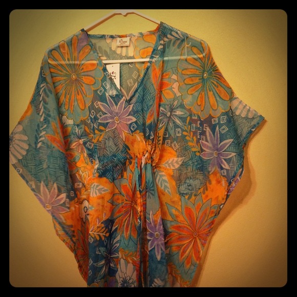 Flower-Pattern Beach Cover-up