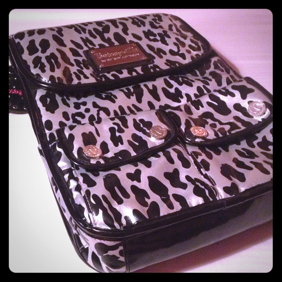 Betsy Johnson BETSYVILLE laptop case bag!