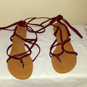 Gladiator Wrap-Around Tie Sandals in Black