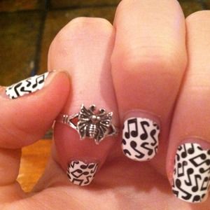 Ornate Butterfly toe ring