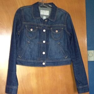 Old navy denim jacket. Size Medium.