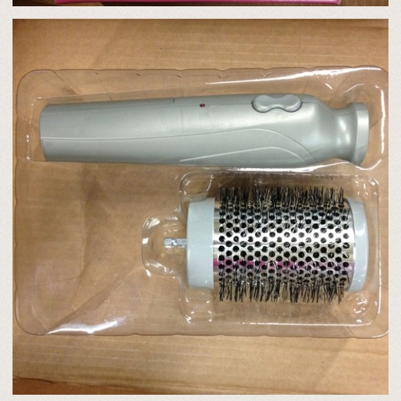 Roll-A-Style brush.