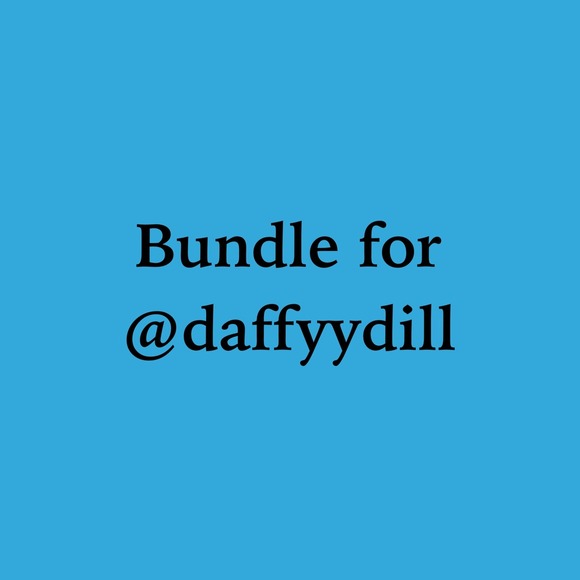 Bundle: tote bag and wristlet