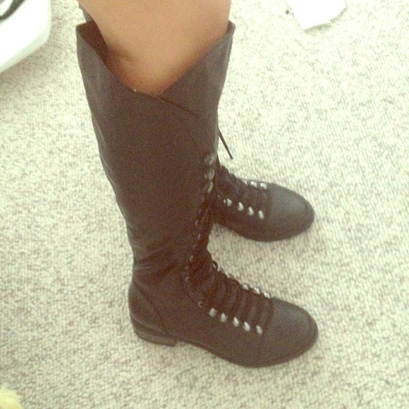 ⚡️🌟Flash sale🌟⚡️Black combat boots
